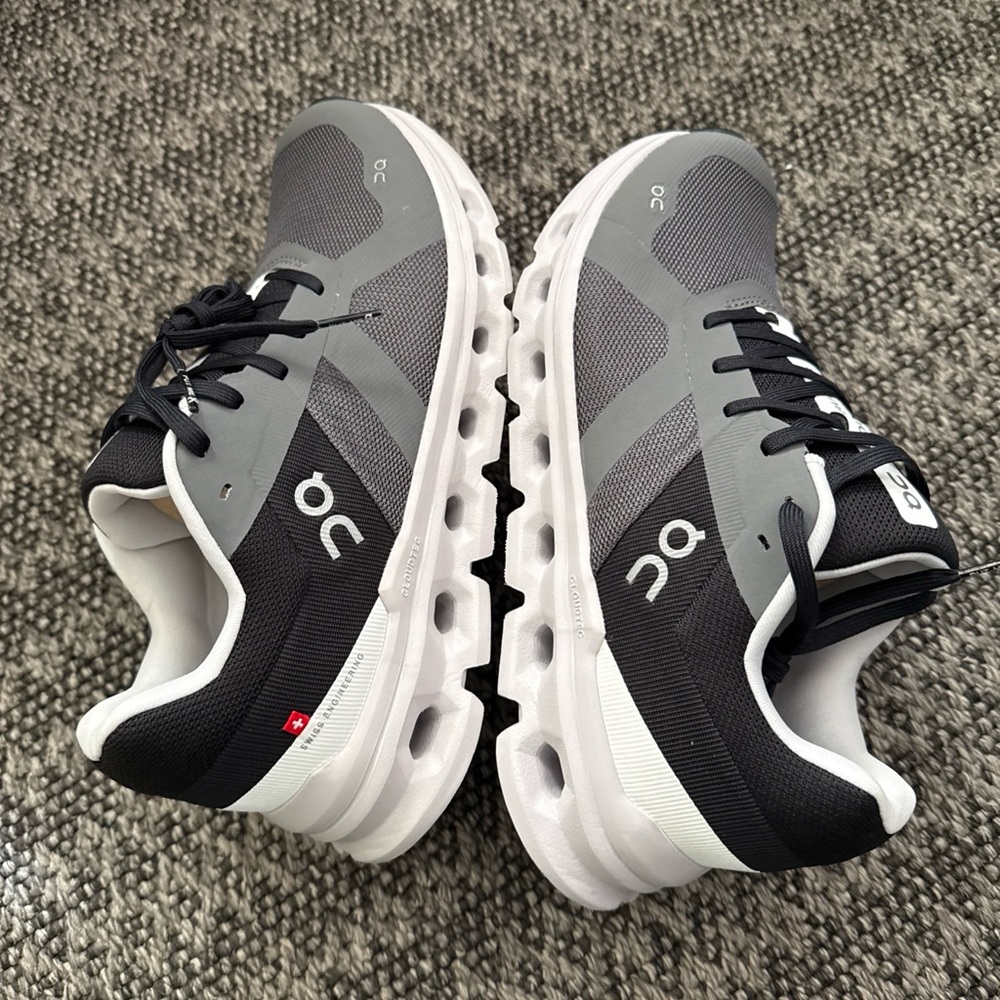 On Cloud Cloudrunner Running Shoes Grey Black Wom… - image 7